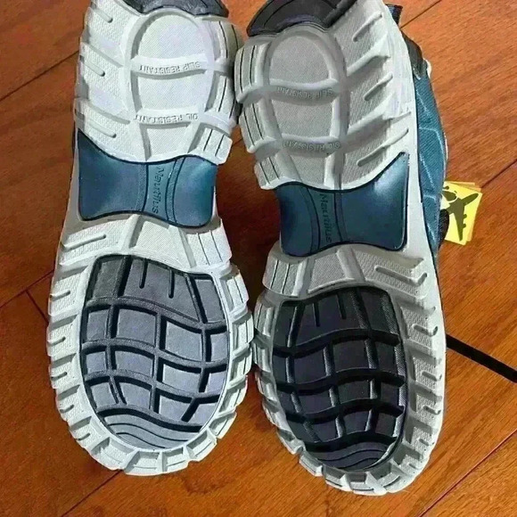 Nautilus Safety Footwear Spark CT Teal size 4.5 Brand New (Save $50.00) - Picture 9 of 10